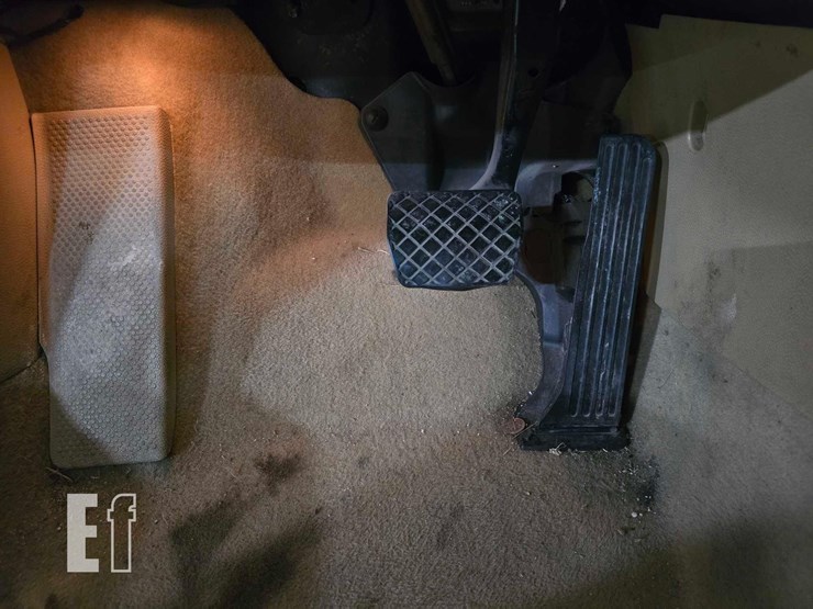 2009-volkswagen-jetta-image-11