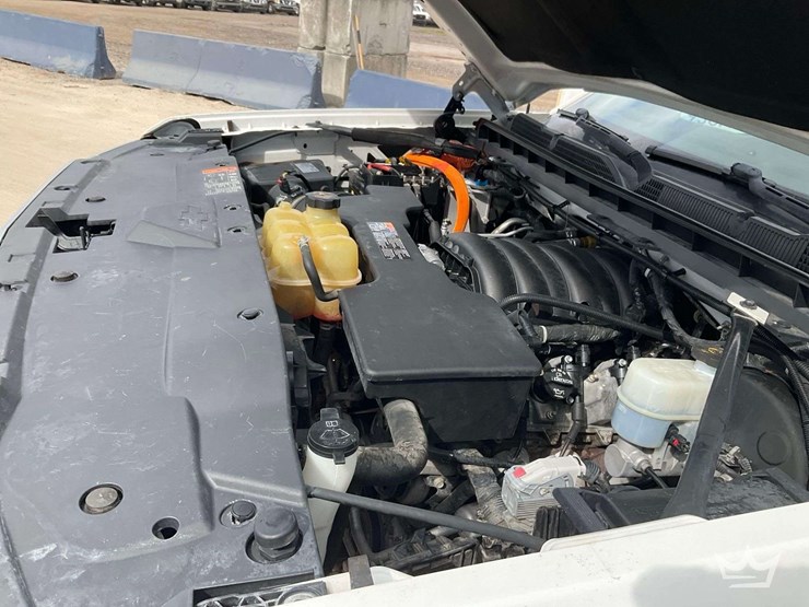 2018-chevrolet-silverado-1500-image-8