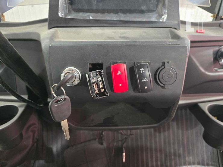 2025-sdlanch-sdlgc100-image-11