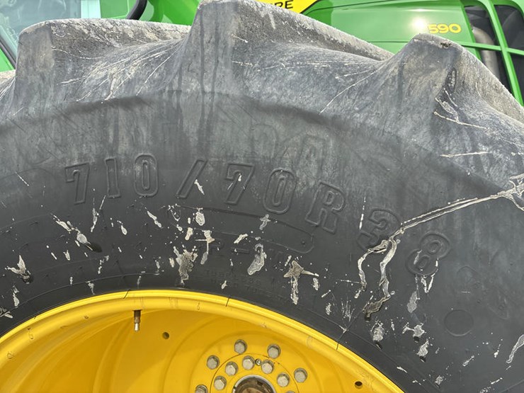 2024-john-deere-9r-590-image-48