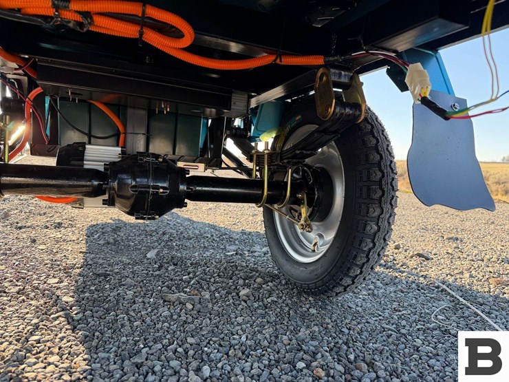 2025-ir-iret13-electric-tricycle-image-18