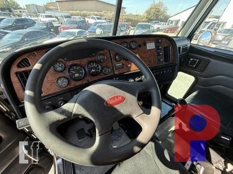 2005-peterbilt-378-image-18