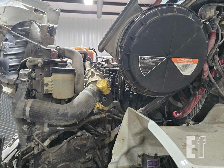 2017-international-transtar-8600-image-21