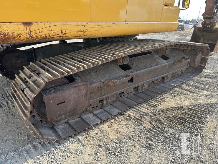 2018-deere-350g-lc-image-28