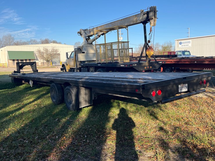 #6-•-thibs-trailer-40ft-goose-neck-trailer-image-9