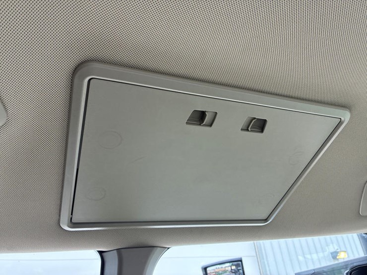 2024-john-deere-9r-590-image-79