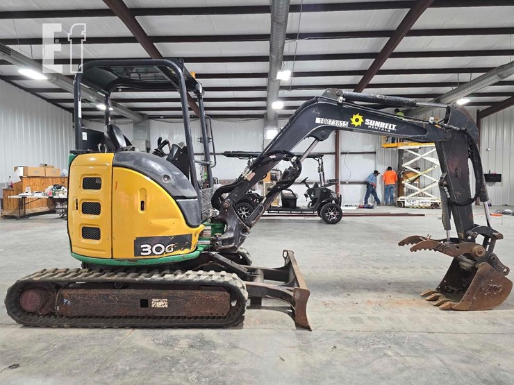 2018-deere-30g-image-6