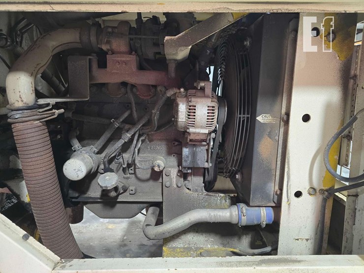 2013-superior-broom-dt80ct-image-27