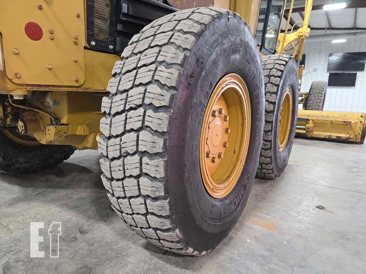 2006-caterpillar-140h-image-14