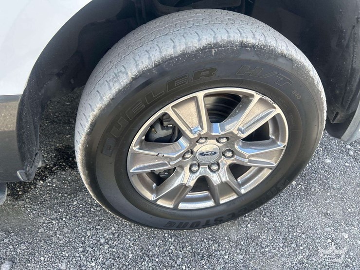 2016-ford-f150-image-22