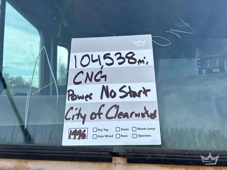 2018-peterbilt-320-image-27