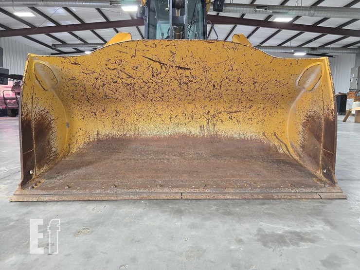 2022-deere-444-p-tier-image-11