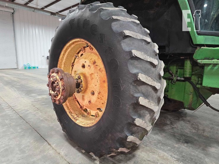 john-deere-4640-image-26