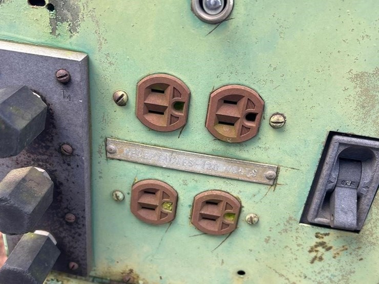 gas-powered-generator-image-8