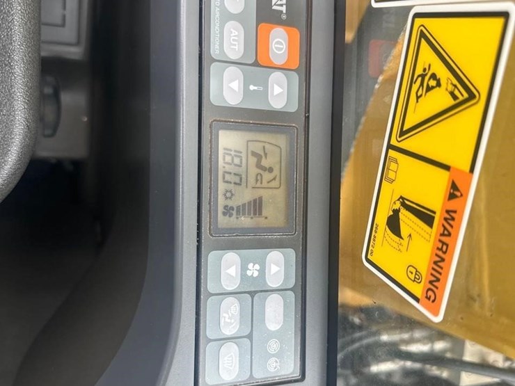 2017-caterpillar-m316f-image-34