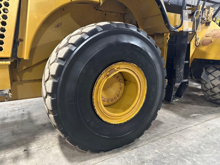 2013-caterpillar-966k-image-25