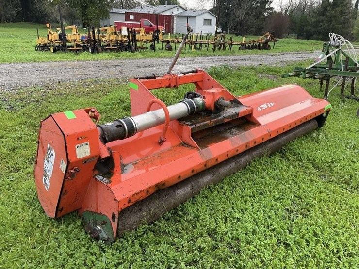 (offsite)-rears-12'-3-pt-offset-pto-chopper-image-4