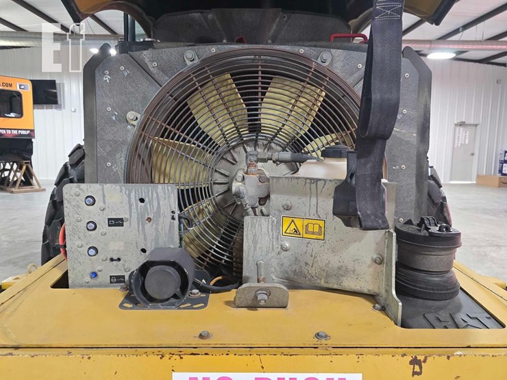 2008-caterpillar-cs56-image-27