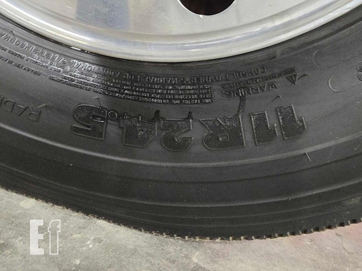 2000-mack-ch613-image-10