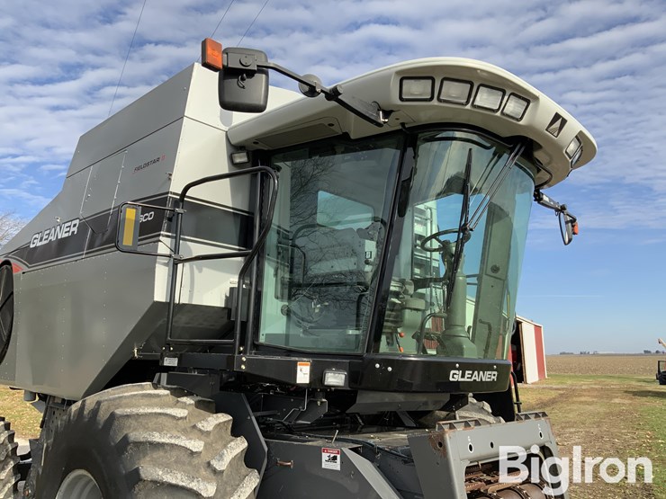 2007-gleaner-r65-image-13