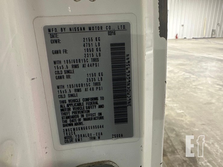 2016-nissan-nv200-image-24