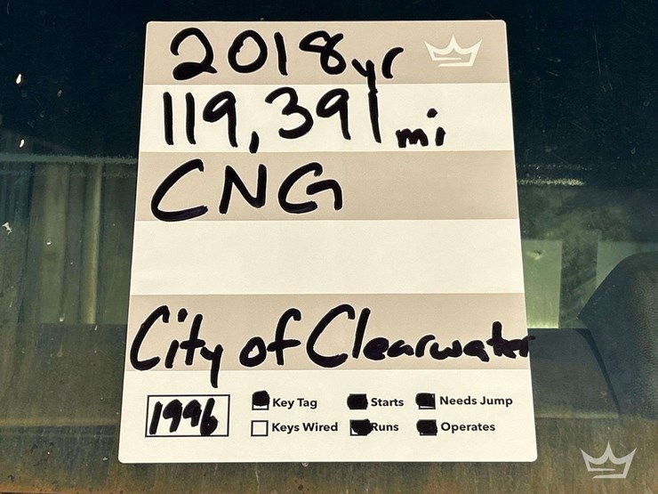 2018-peterbilt-320-image-31