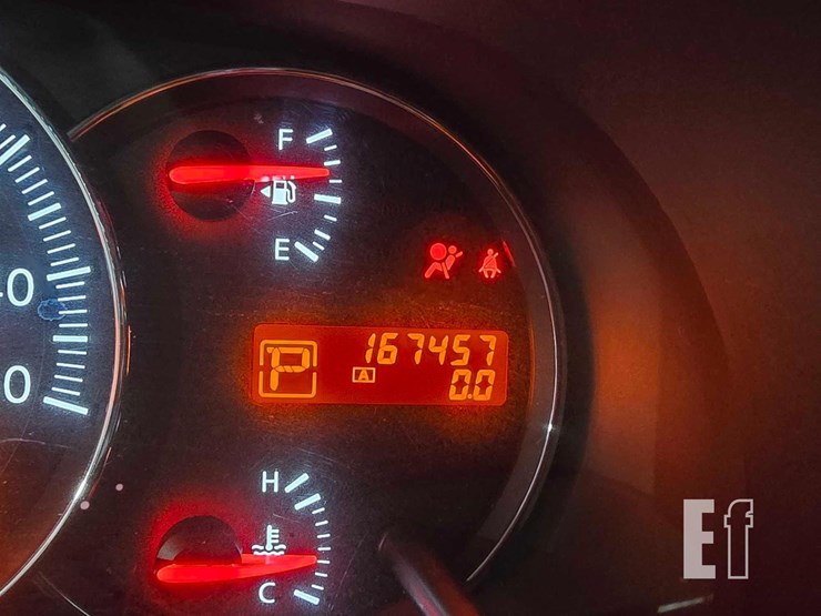 2011-nissan-maxima-image-10