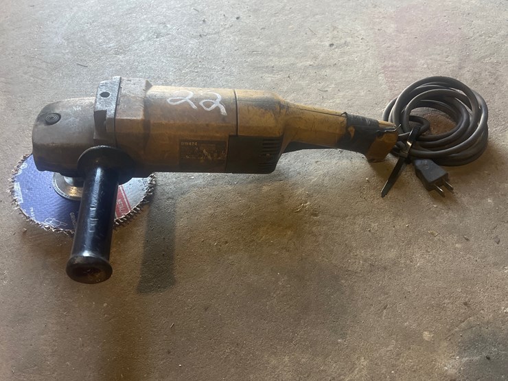 #22-•-dewalt-dw474-angle-grinder-image-1