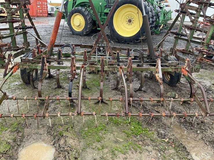 glenco-30'-fold-up-field-cultivator-image-10