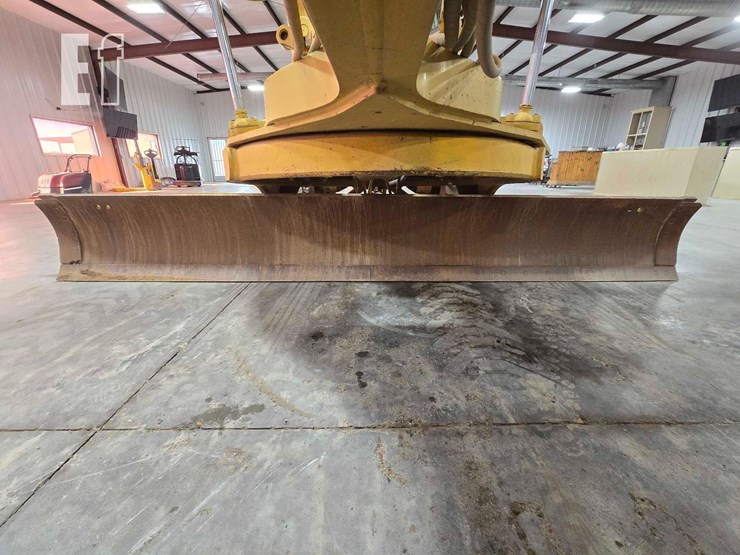 1995-caterpillar-140h-image-11