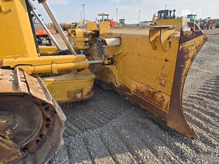 2012-caterpillar-d6t-xw-image-12