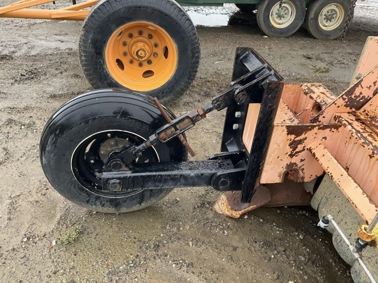 lws-3-pt-5-row-60"-pto-mulcher-image-20