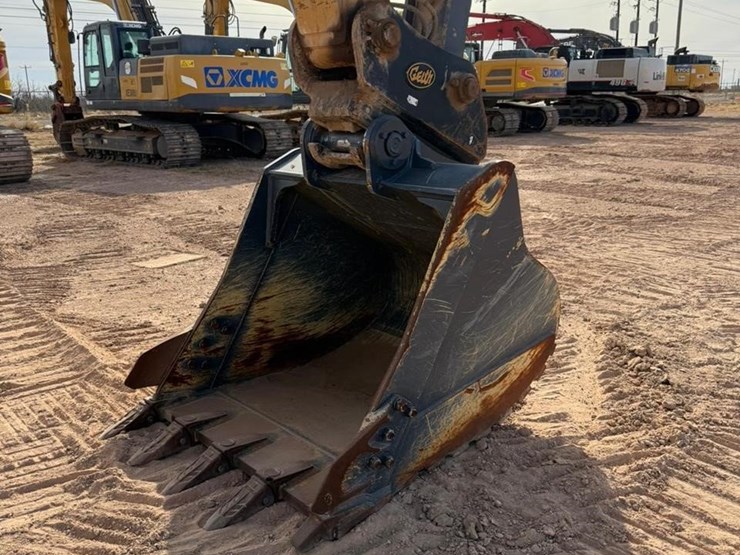 2022-xcmg-xe210u-image-14