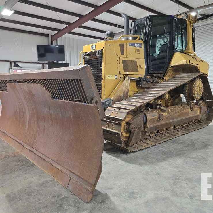 2016 CATERPILLAR D6N LGP