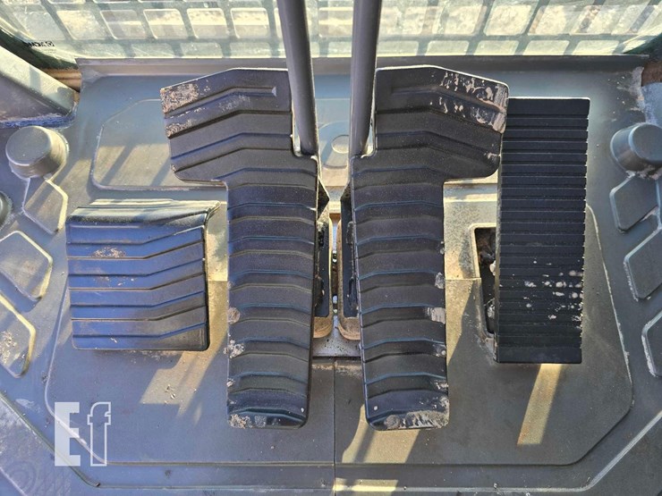 2022-xcmg-xe300u-image-14