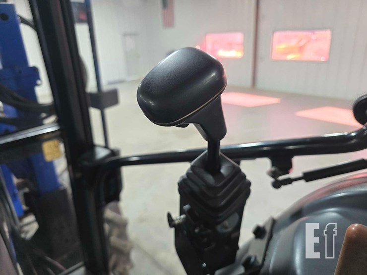 new-holland-tl100a-image-28