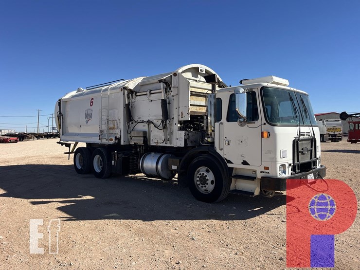 2014-autocar-xpeditor-image-9