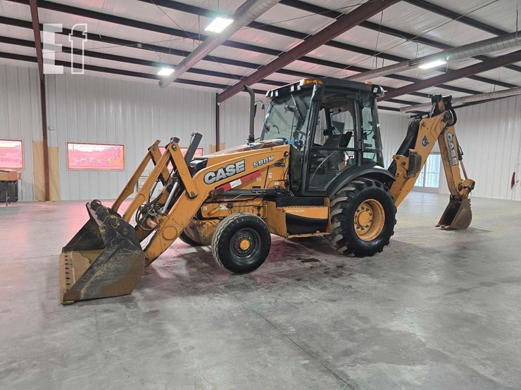 2013-case-580n-image-1