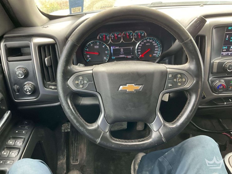 2018-chevrolet-silverado-1500-image-14