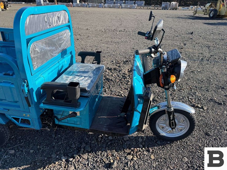 2025-ir-iret13-electric-tricycle-image-7