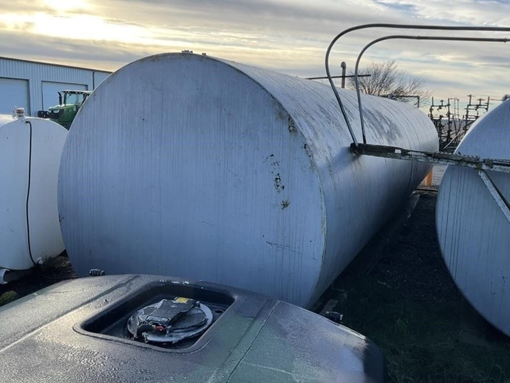 12,000g-steel-fuel-tank-image-3