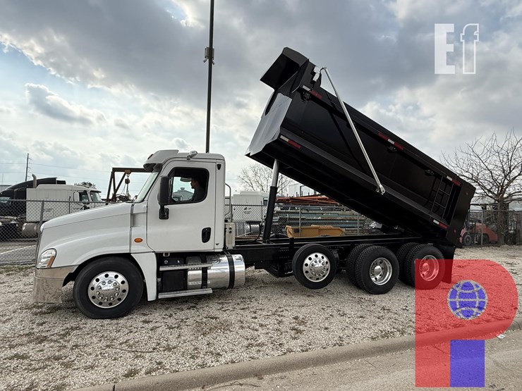 2018-freightliner-cascadia-125-image-1