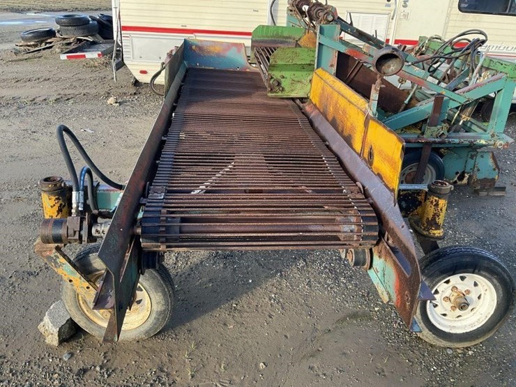 pickett-48"x10.5"-3-pt-vine-diverter-image-7