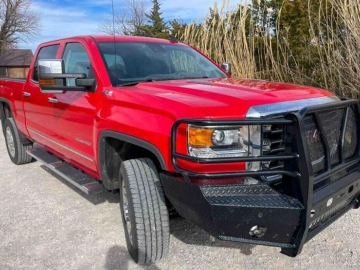 2016-gmc-2500-image-3