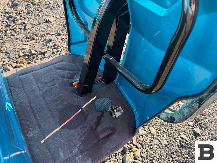 2025-ir-iret13-electric-tricycle-image-11