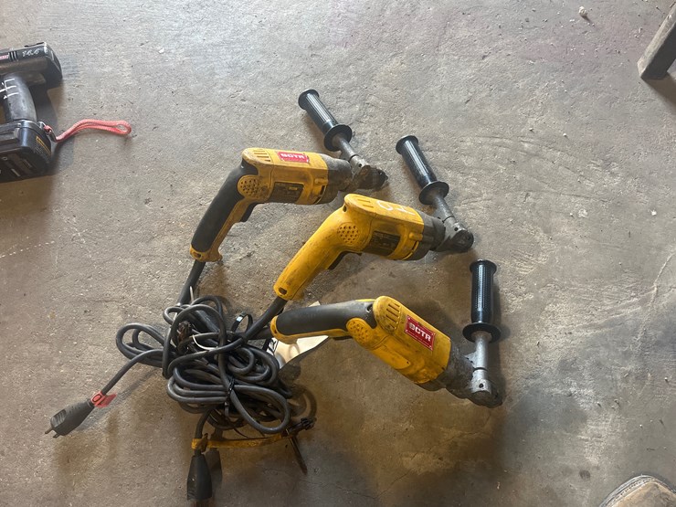 #40-•-3-dewalt-corded-drills-image-2