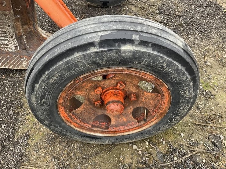 yonkers-johnson-300a-pull-v-ditcher-image-12