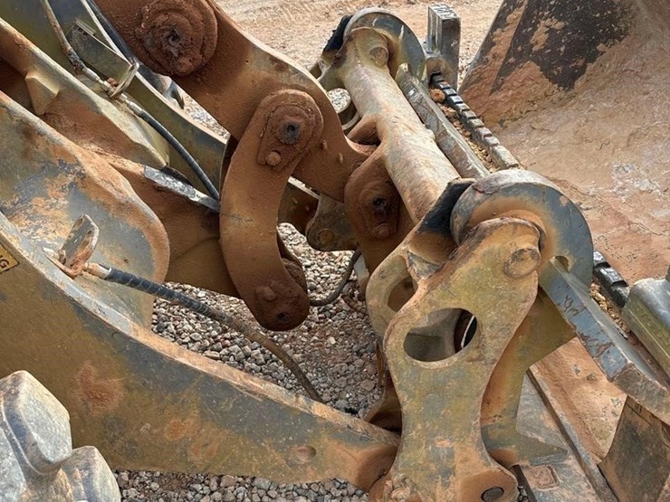 2011-volvo-l60f-image-8