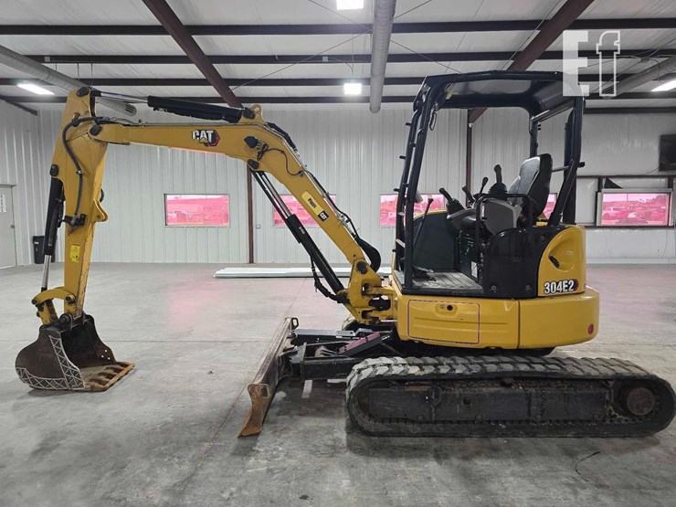 2021-caterpillar-304e2-cr-image-5