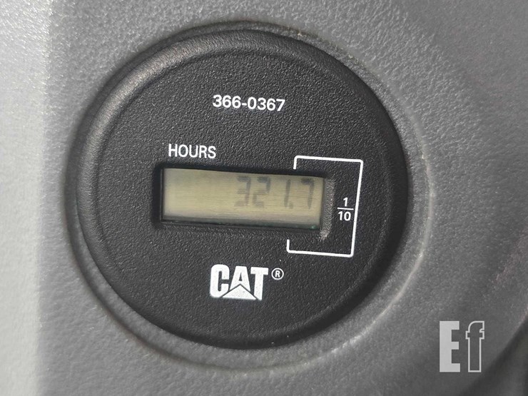 2013-caterpillar-cs44-image-24